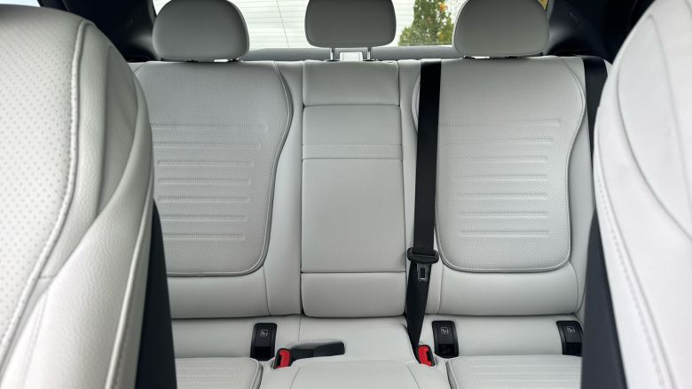 Mercedes-Benz C-Class C300 AMG Line Premium Plus 4dr 9G-Tronic Petrol Saloon